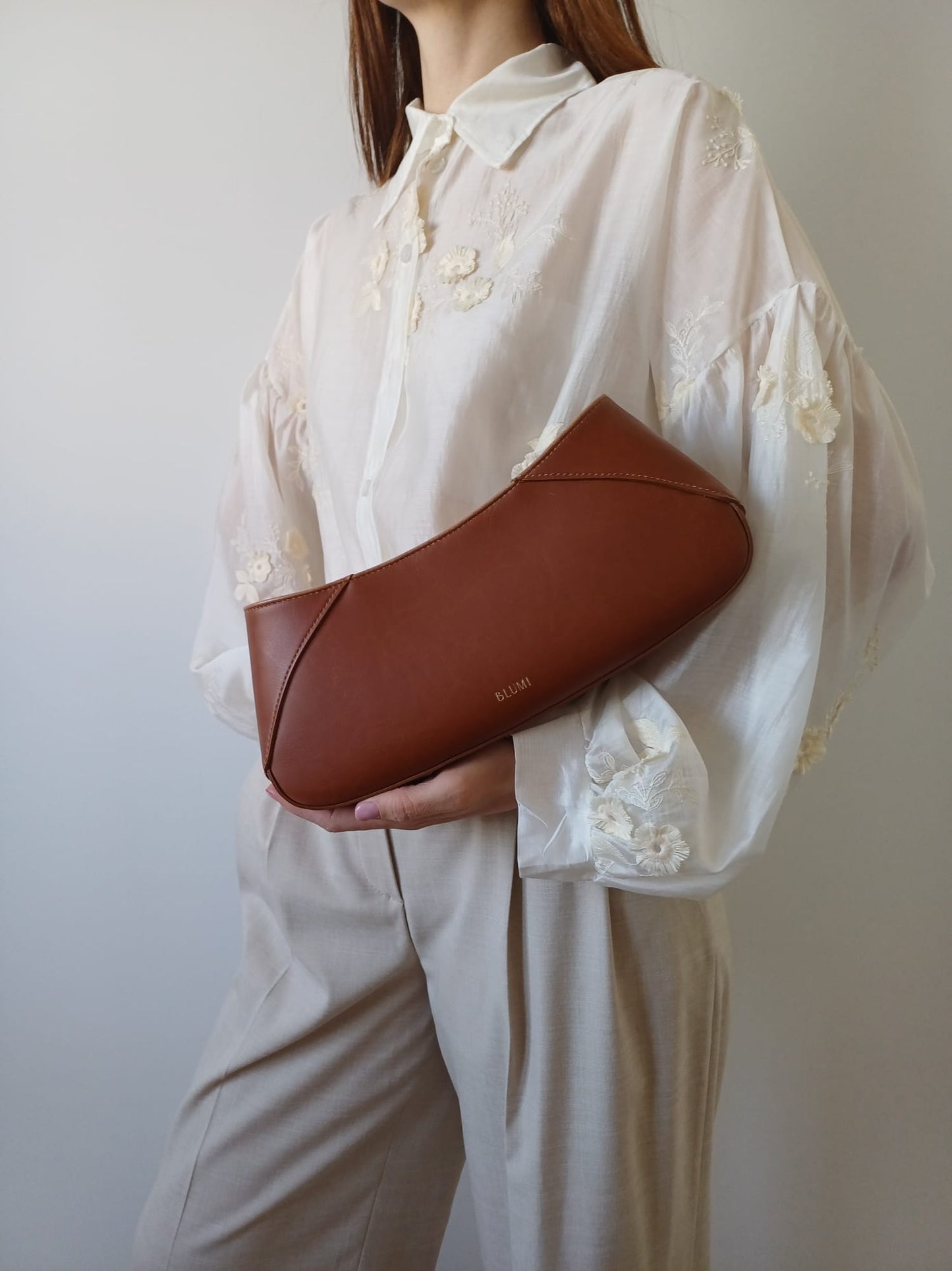 MADEINA cognac brown
